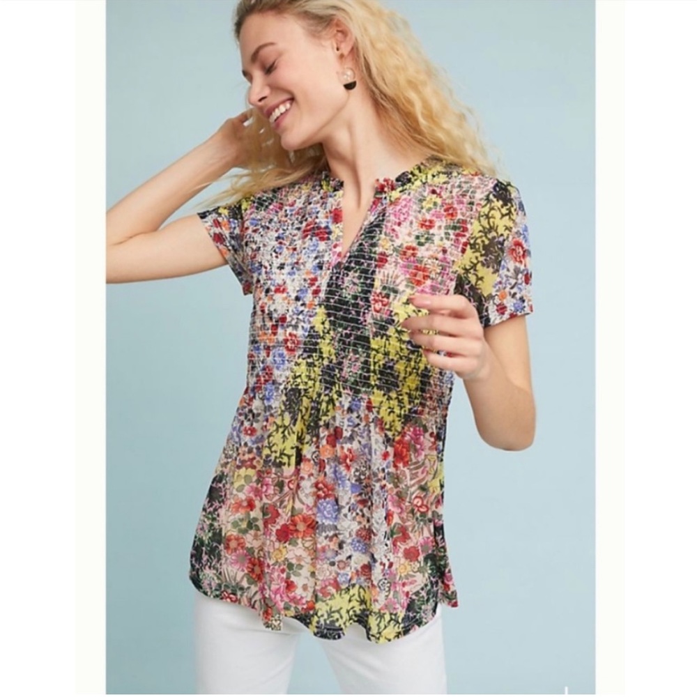 Anthropologie Akemi + Kin Multicolor Floral Smocked Short Sleeve Top Large